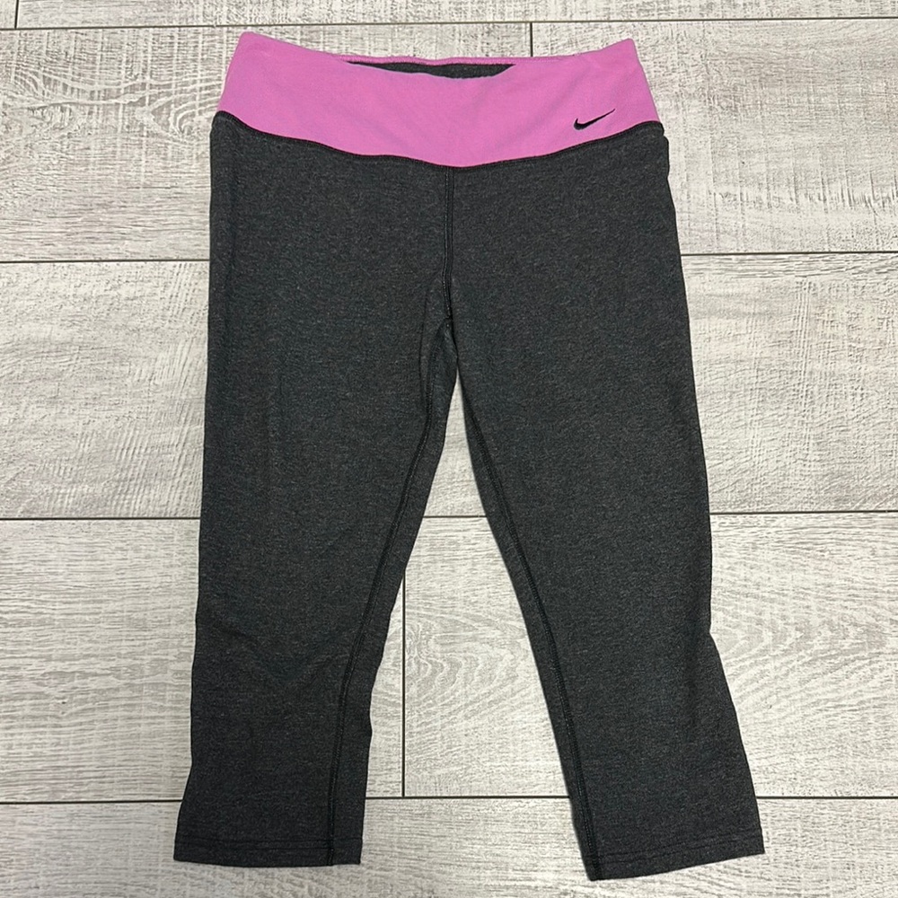 Nike Grey/Pink Cropped Leggings - Dri-Fit